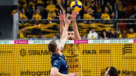 Алекс Грозданов с 11 точки и перфектен мач, но Богданка изпусна победата срещу Варшава