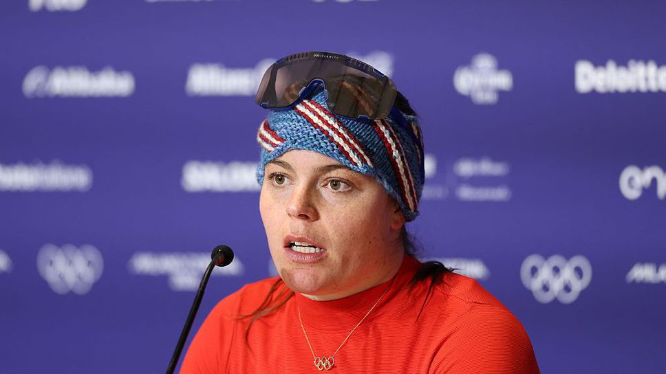 Олимпийската шампионка в спускането при жените от надпреварата в алпийските ски