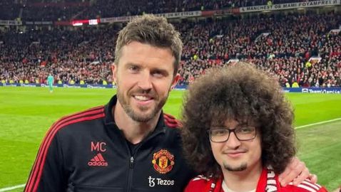  Неподстриганият почитател на Манчестър Юнайтед: Благодаря, Майкъл Карик! Този път ще стане 