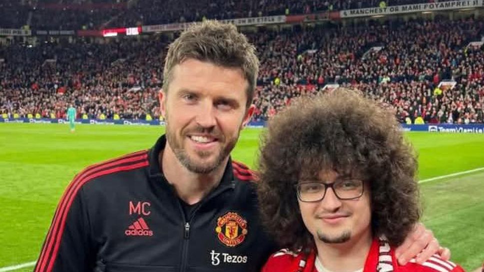 Франк Айлет фен на Манчестър Юнайтед не се е подстригвал