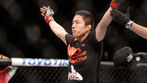  Хоригучи гледа към купата след значим триумф в Лас Вегас 