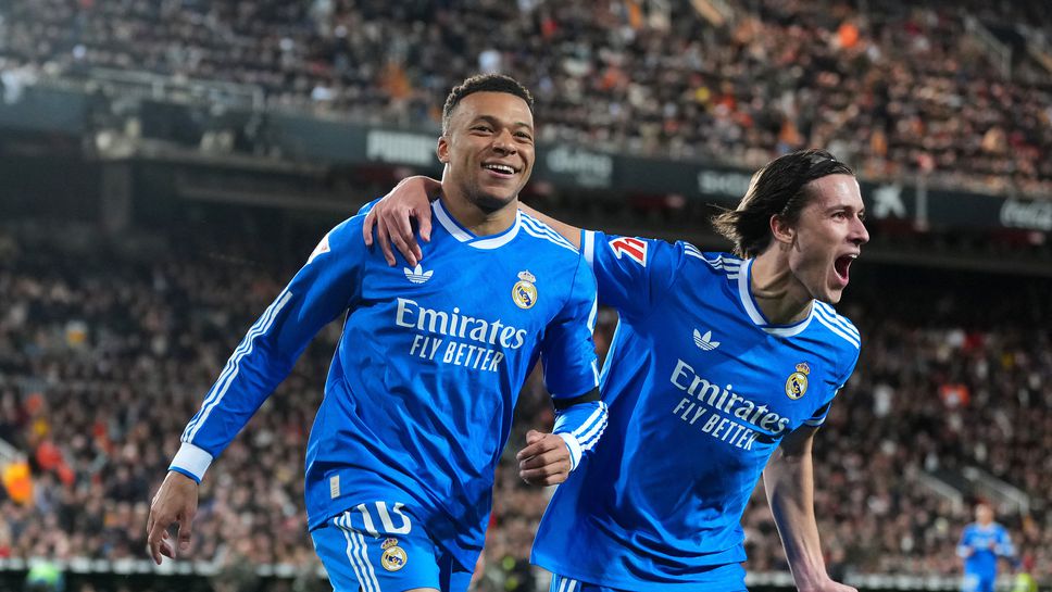 Реал Мадрид си свърши работата срещу Валенсия