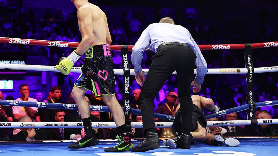 Брандън Фигероа нокаутира Ник Бол за да спечели титлата на