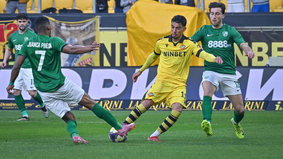 Ботев 0:0 Берое, големи пропуски за "канарчетата"