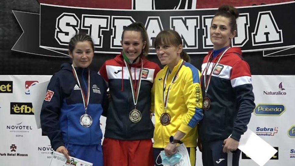Станимира Петрова триумфира след победа над Карина Тазабекова