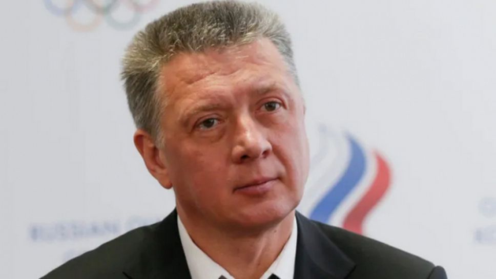 Петима бивши служители на Руската федерация по лека атлетика бяха отстранени от спорта