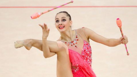 Боряна Калейн спечели златен медал на бухалки на финалите в Москва (видео + снимки)