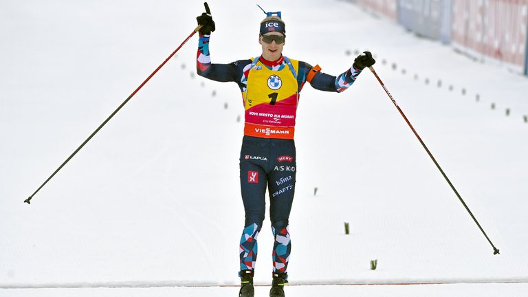 Норвежката звезда в биатлона Йоханес Тингнес Бьо спечели предсрочно за
