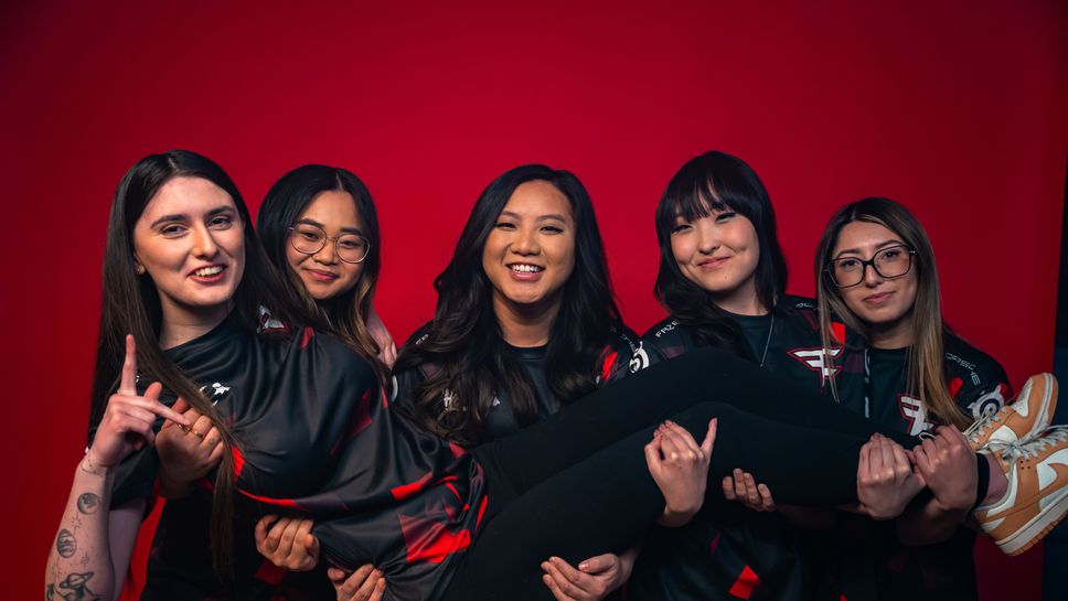 FaZe атакува и VALORANT