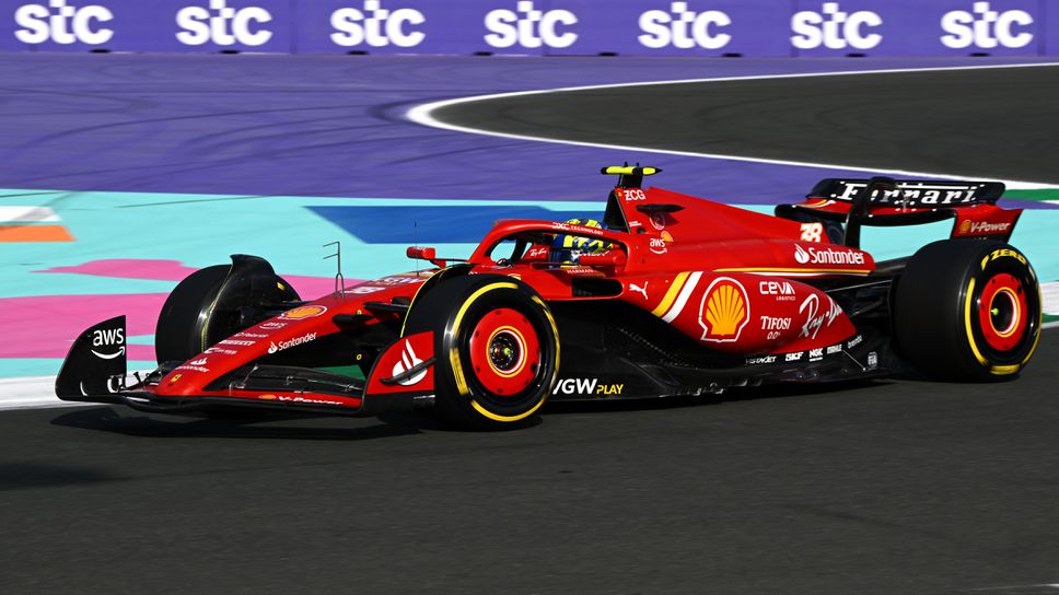 Четирима пилоти с нови компоненти за втория ден в Джеда