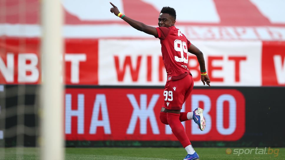 Такъв ЦСКА искат да виждат феновете, "червените" се разправиха с Локо (Сф) след рецитал на Ето'о