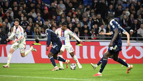 Лион взе само равен от Париж ФК