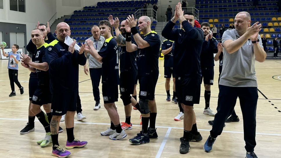 Шумен 61 стигна полуфиналите на Купата по хандбал