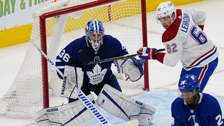 Вратар счупи рекорд на Торонто с победа срещу Монреал