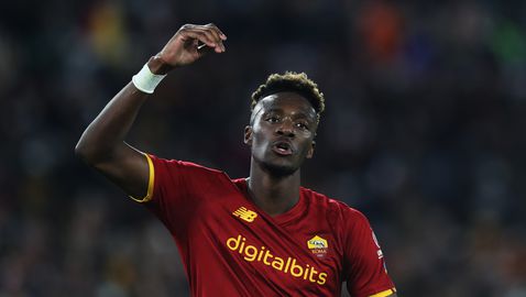  Фен на Бодьо/Глимт уцели Тами Ейбрахам със снежна топка (видео) 