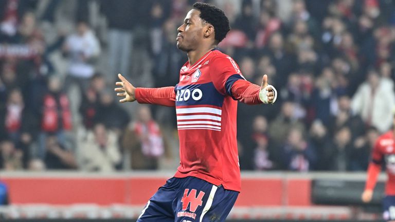 Милан ще опита да привлече голмайстора на ЛилДжонатан Дейвид през