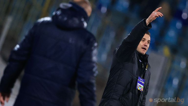 Наставникът на Локомотив (София) бе разочарован от загубата с 0:1