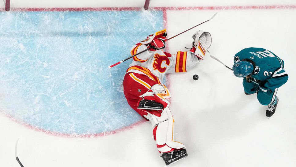 Без българският вратар Александър Георгиев Сан Хосе Шаркс отстъпи с