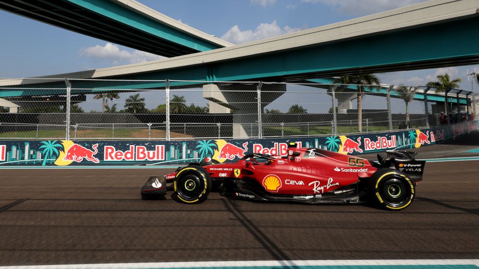Ферари и Ред Бул с различни стратегии в Маями