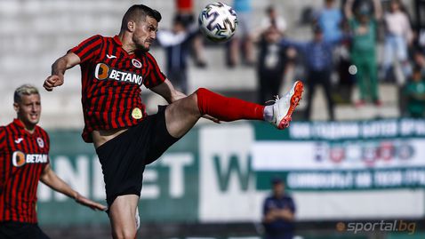  Двама нови футболисти ще подсилят Арда (Кърджали) 