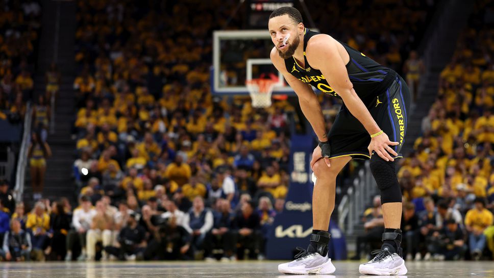 Американецът Стеф Къри сложи край на слуховете за край на