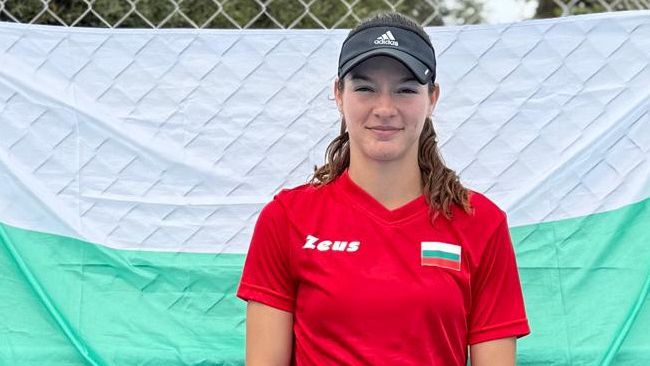 Лиа Каратанчева започна с убедителна победа на турнир в САЩ