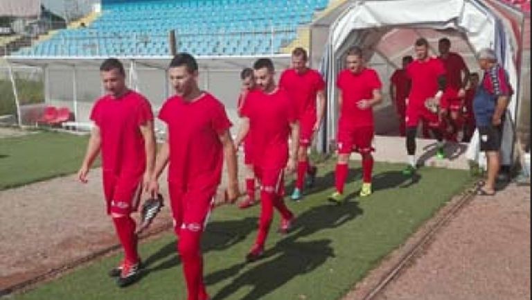 Марек удари Велбъжд в контрола с 10 души