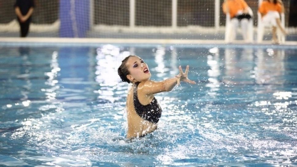 Александра Атанасова отпадна в квалификацията на Европейското първенство в синхронното плуване