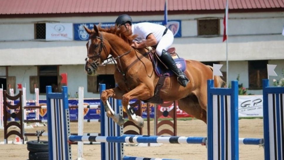 Жокеи с повече от 120 състезателни коне ще участват в "Купа Бургас"