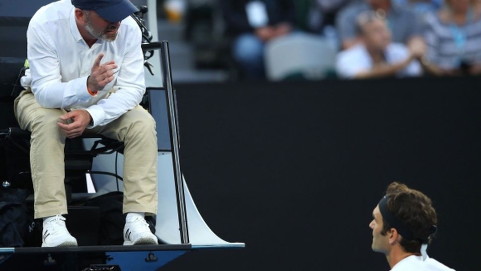 Федерер се скара на съдията на стола, той му се извини (видео)