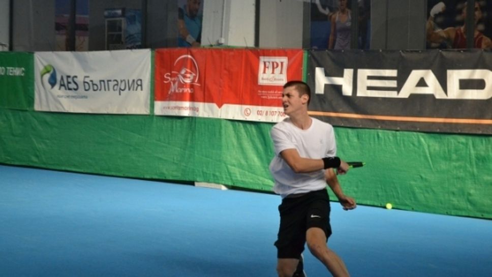 Лазаров отпадна на 1/4-финалите в Румъния