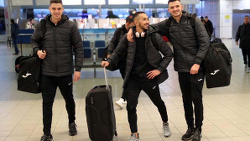 Отборът на Славия замина за Турция