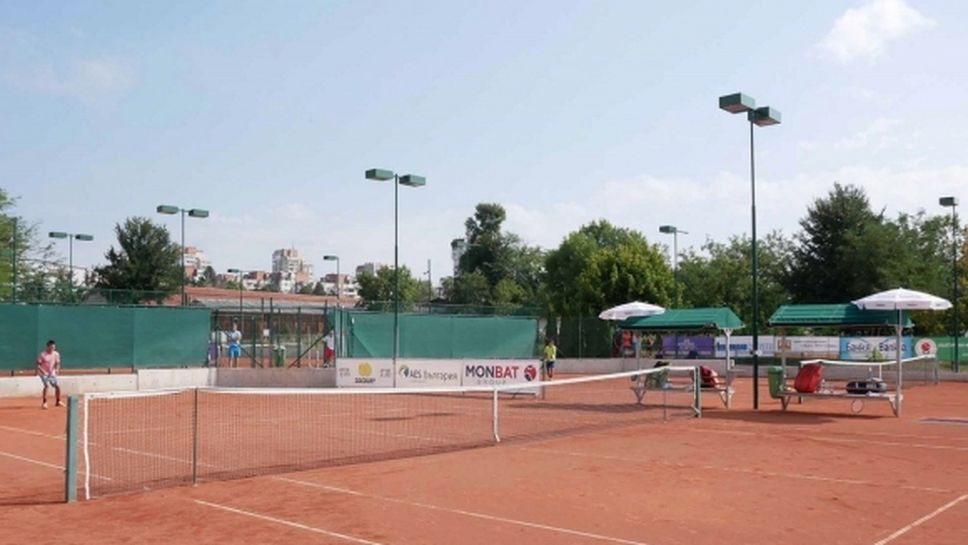 Лазаров, Милушев и Михайлова на по два финала на двойки в ДП по тенис