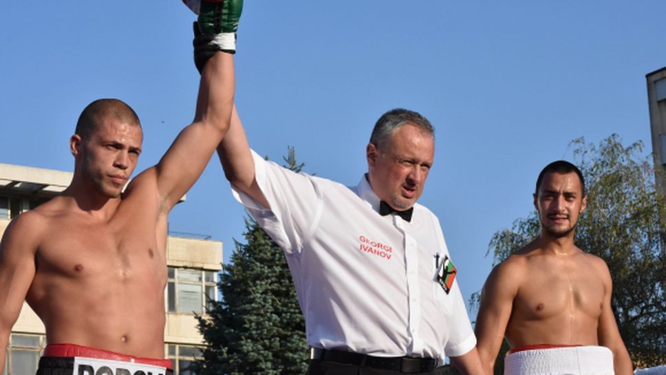Здравко Попов с нова победа в професионалния бокс
