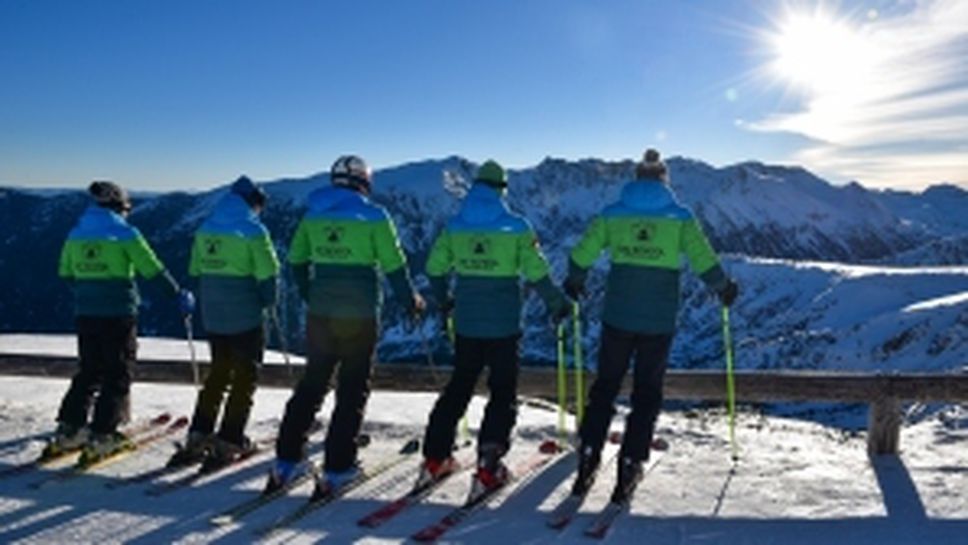 Момчето, което има офис с най-яката гледка на света