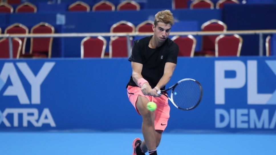 Адриан Андреев се класира за финала на юношеския US Open