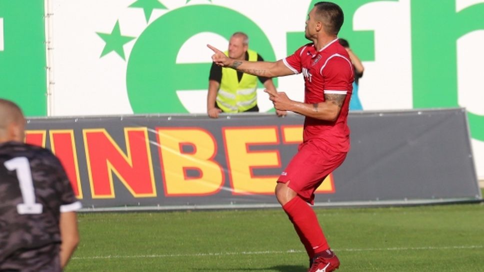 Божинов е играч №1 на 8-ия кръг в Първа лига