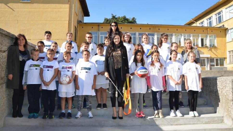 Златната Ренета Камберова посети Плевен по повод Европейската седмица на спорта  