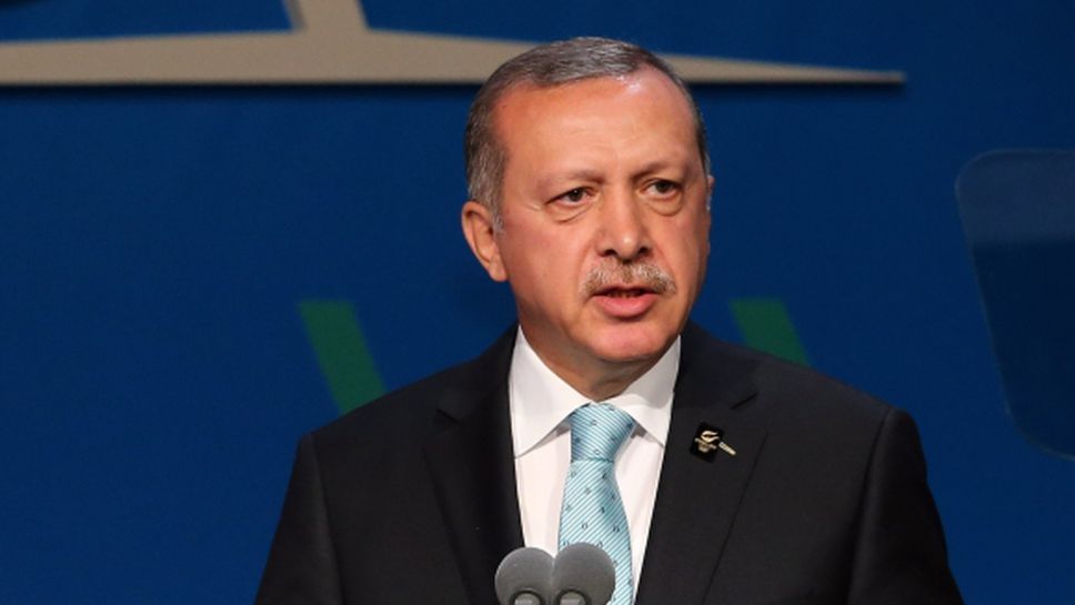 Ердоган осъди отношението в Германия към футболисти от турски произход