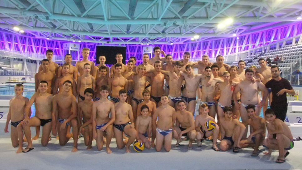 Израелци играха на басейн Парк Арена ОЗК Бургас срещу "Черноморец"