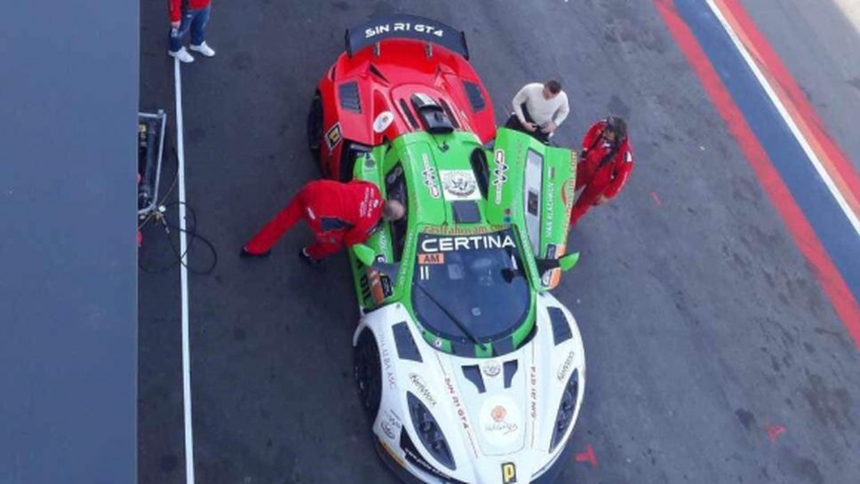 Технически проблем спря Иван Влъчков във второто състезание в GT4