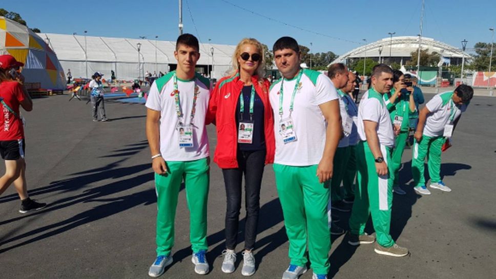 Стефка Костадинова окуражи младите български олимпийци в Буенос Айрес