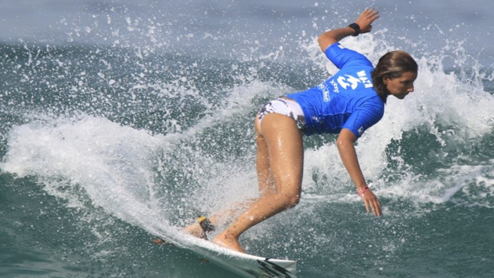 Признаха световен рекорд в дамския сърф