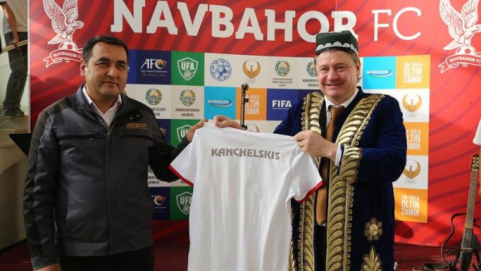 (АРХИВ) Бивша звезда на Манчестър Юнайтед стана треньор в Узбекистан