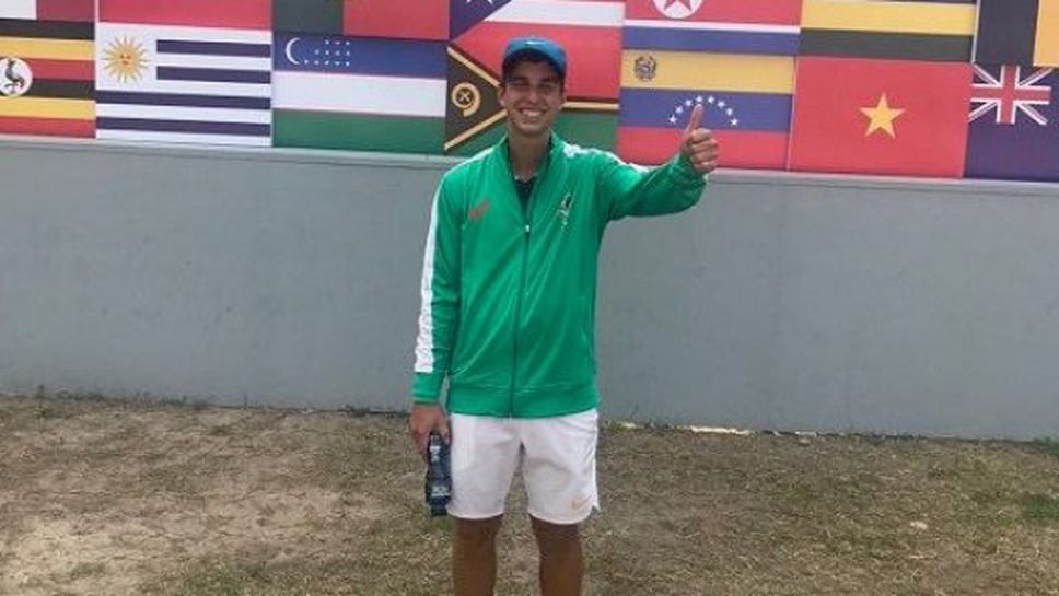 Адриан Андреев е на полуфинал и на двойки на Младежките олимпийски игри