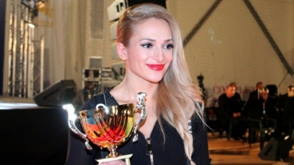 Албена Ситнилска е европейска шампионка по кикбокс