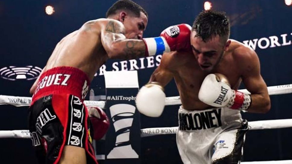 Родригес на полуфинал в Световните боксови суперсерии