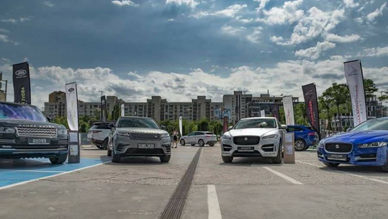 Jaguar и Land Rover на турне из България