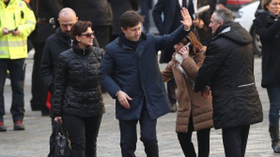 Световни легенди и хиляди тифози отдадоха последна почит на Давиде Астори