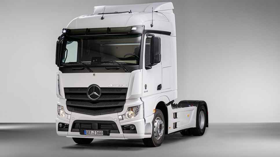 Mercedes-Benz с две премиери на Truck Expo 2021